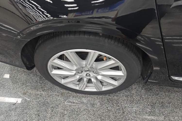 Used Volvo S90 2020 Facelifted T5 Zhiyi Luxury Edition Right Rear Wheel Hub