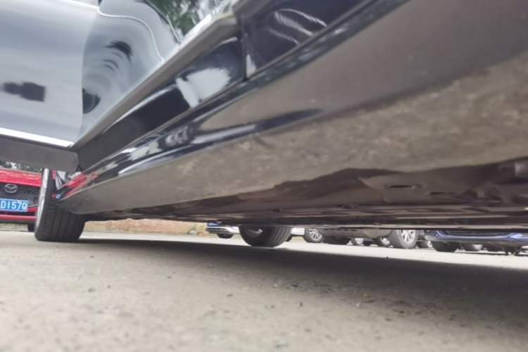 Used Volvo S90 2020 T5 Zhiyi Luxury Edition Right Side Sill