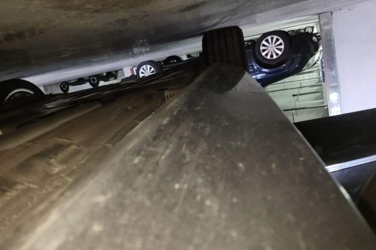 Used Volvo S90 2020 T5 Zhiyi Luxury Edition Right Side Sill