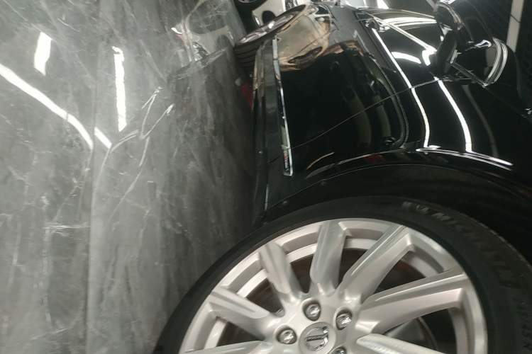 Used Volvo S90 2020 Facelifted T5 Zhiyi Luxury Edition Right Side Sill