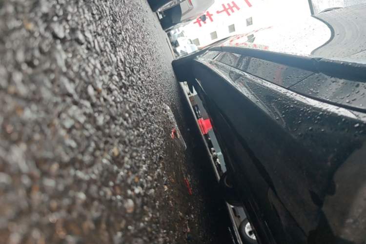 Used Volvo S90 2020 T5 Zhiyi Luxury Edition Right Side Sill