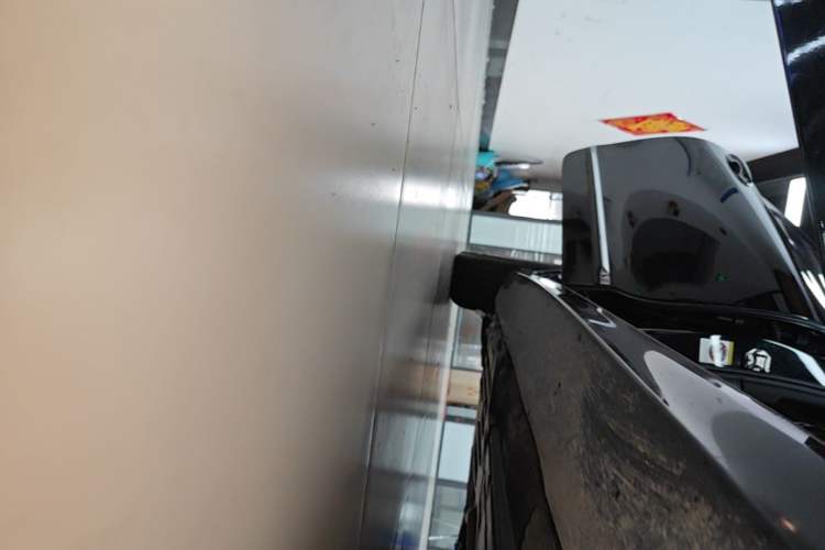 Used Volvo S90 2020 T5 Zhiyi Luxury Edition Right Side Sill