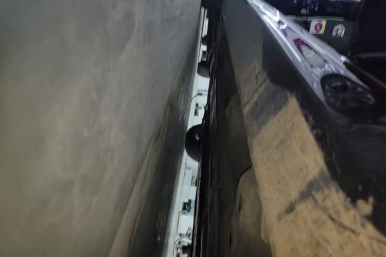 Used Volvo S90 2020 T5 Zhiyi Luxury Edition Right Side Sill