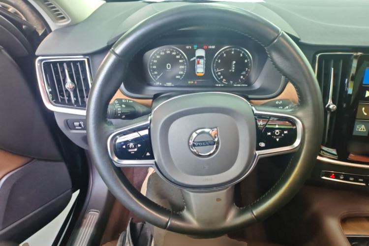 Used Volvo S90 2020 T5 Zhiyi Luxury Edition Steering Wheel