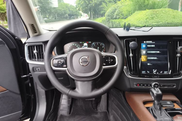 Used Volvo S90 2020 T5 Zhiyi Luxury Edition Steering Wheel