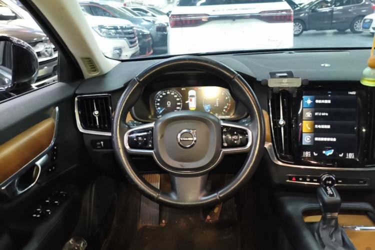 Used Volvo S90 2020 T5 Zhiyi Luxury Edition Steering Wheel