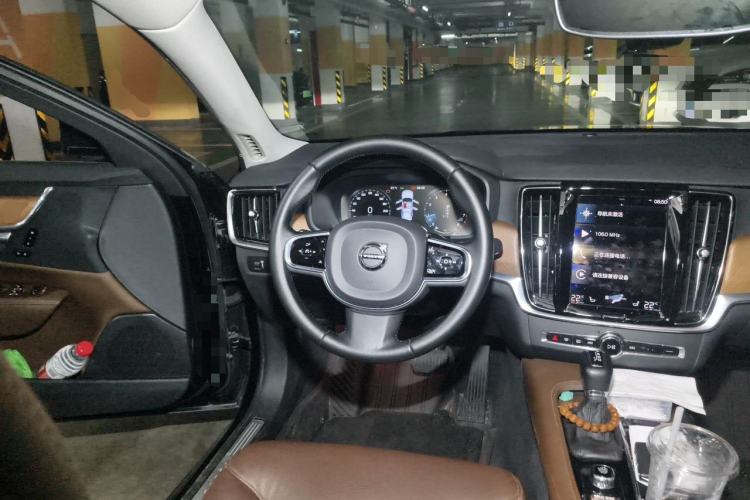 Used Volvo S90 2020 T5 Zhiyi Luxury Edition Steering Wheel