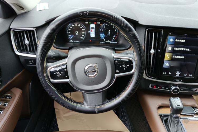 Used Volvo S90 2020 T5 Zhiyi Luxury Edition Steering Wheel