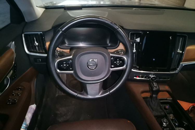 Used Volvo S90 2020 T5 Zhiyi Luxury Edition Steering Wheel