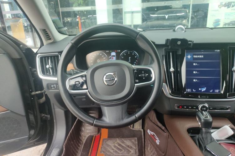 Used Volvo S90 2020 T5 Zhiyi Luxury Edition Steering Wheel