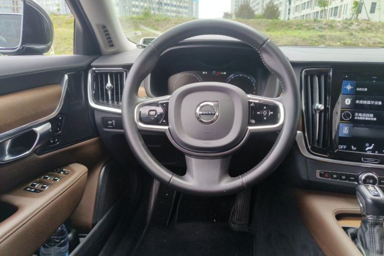 Used Volvo S90 2020 T5 Zhiyuan Luxury Edition Steering Wheel