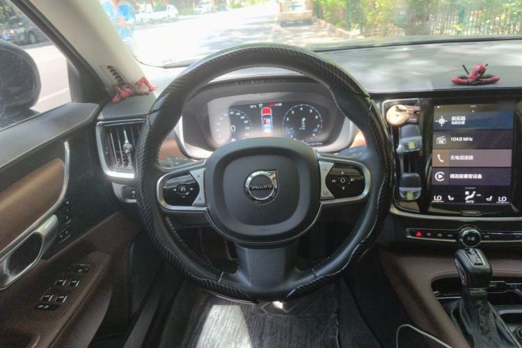 Used Volvo S90 2020 T5 Zhiyuan Luxury Edition Steering Wheel