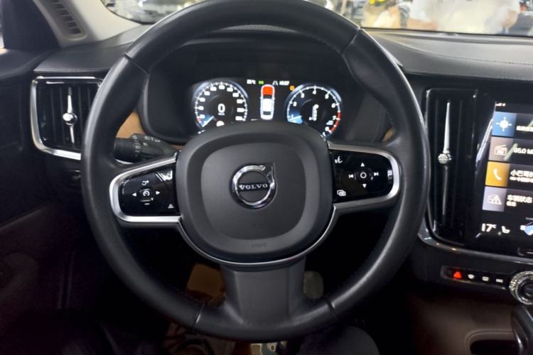 Used Volvo S90 2020 T5 Zhiyuan Luxury Edition Steering Wheel