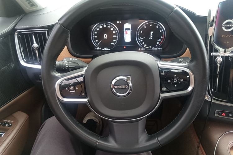 Used Volvo S90 2020 T5 Zhiyuan Luxury Edition Steering Wheel