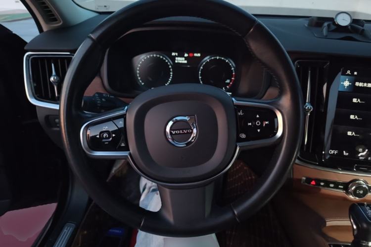 Used Volvo S90 2020 Facelifted T5 Zhiyi Luxury Edition Steering Wheel