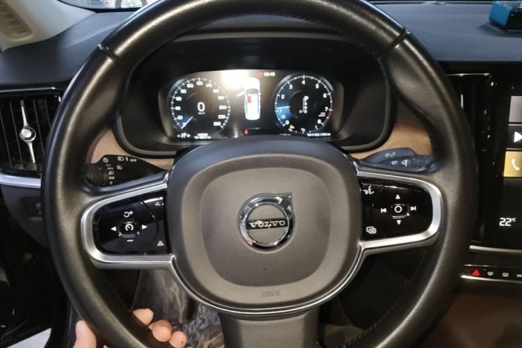 Used Volvo S90 2020 T5 Zhiyi Luxury Edition Steering Wheel