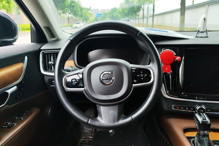 Used Volvo S90 2020 T5 Zhiyi Luxury Edition Steering Wheel