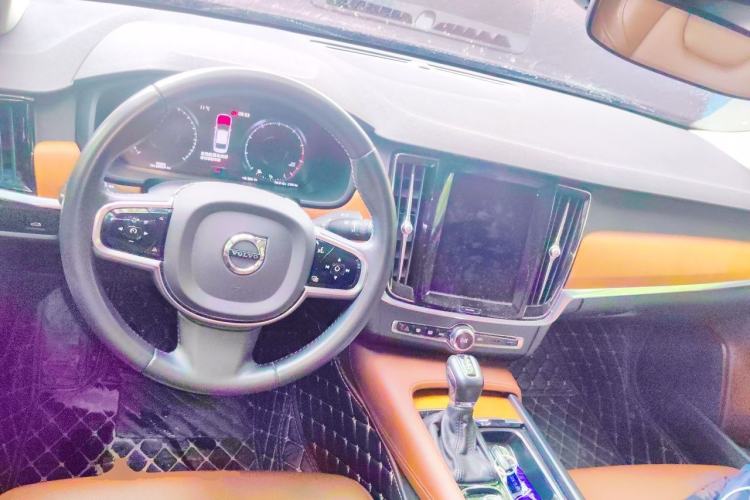 Used Volvo S90 2020 T5 Zhiyi Luxury Edition Steering Wheel