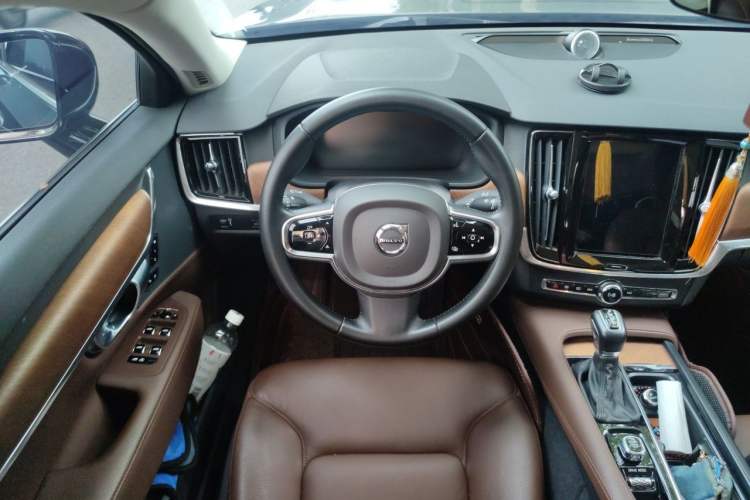 Used Volvo S90 2020 T5 Zhiyi Luxury Edition Steering Wheel