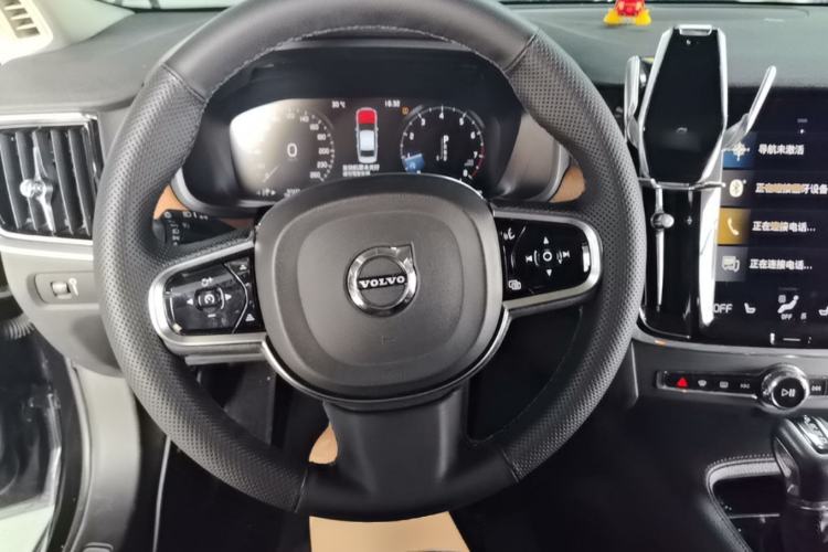 Used Volvo S90 2020 T5 Zhiyi Luxury Edition Steering Wheel