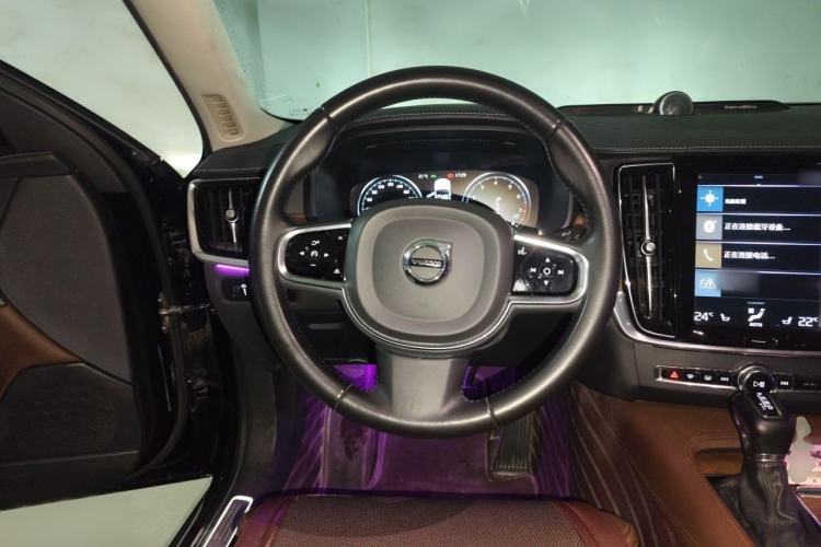 Used Volvo S90 2020 T5 Zhiyuan Luxury Edition Steering Wheel