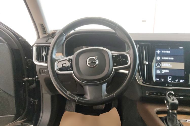 Used Volvo S90 2020 T5 Zhiyi Luxury Edition Steering Wheel