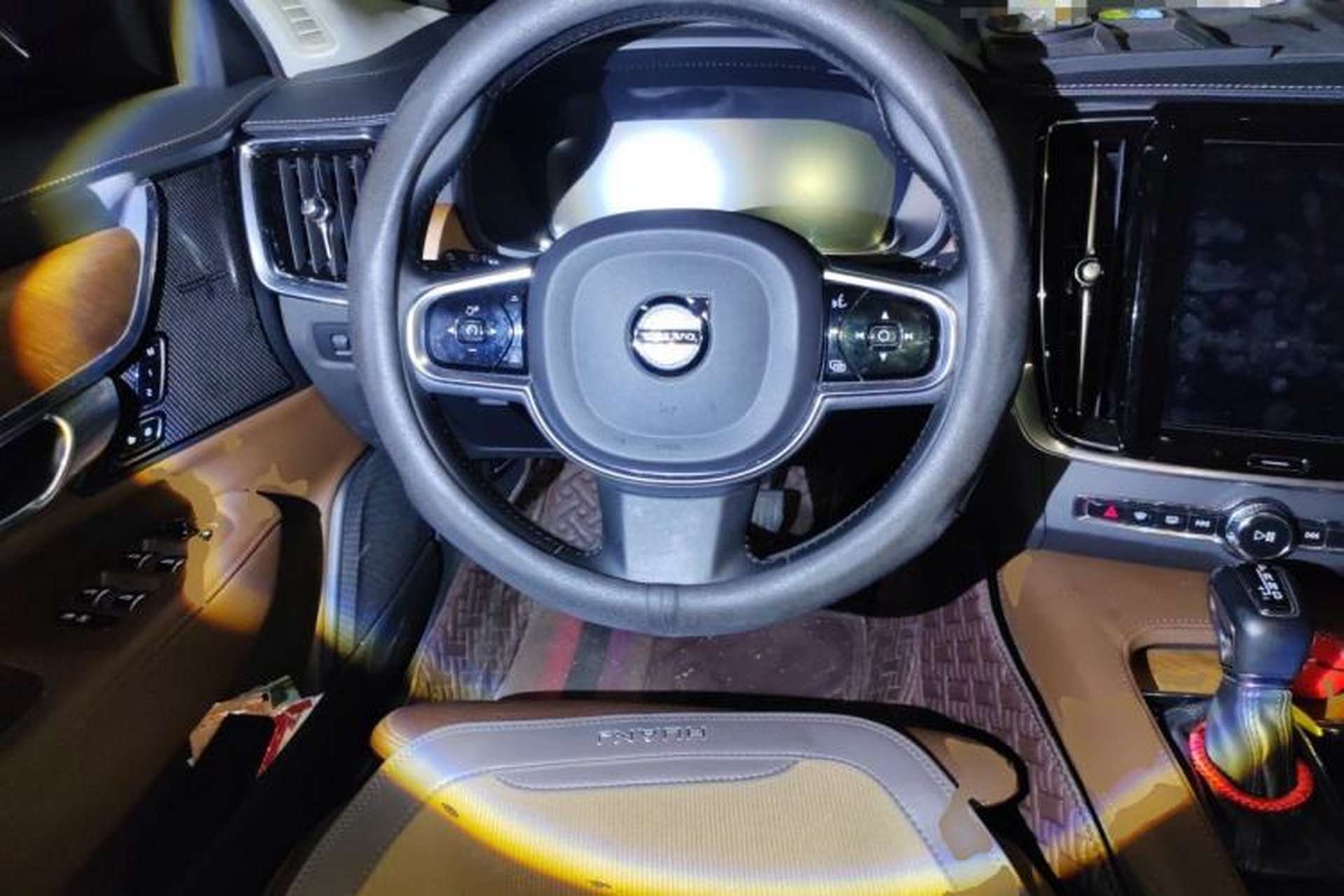 Used Volvo S90 2020 T5 Zhiyuan Luxury Edition Steering Wheel