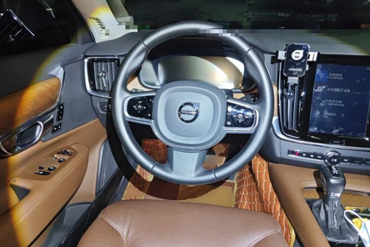 Used Volvo S90 2020 T5 Zhiyi Luxury Edition Steering Wheel