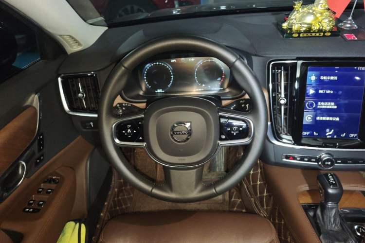 Used Volvo S90 2020 T5 Zhiyi Luxury Edition Steering Wheel