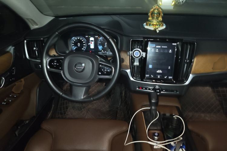 Used Volvo S90 2020 T5 Zhiyuan Luxury Edition Steering Wheel