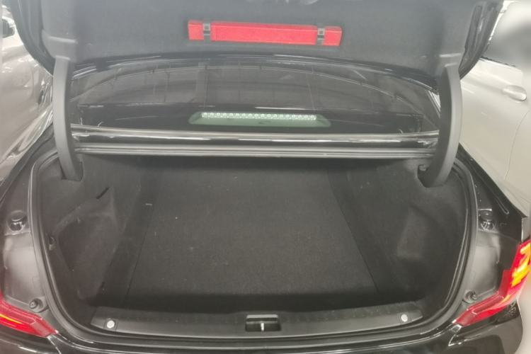 Used Volvo S90 2020 T5 Zhiyi Luxury Edition Trunk