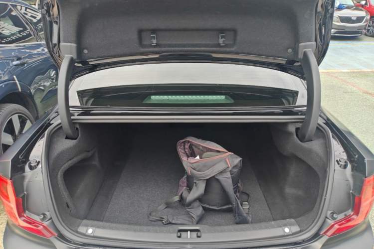 Used Volvo S90 2020 T5 Zhiyi Luxury Edition Trunk