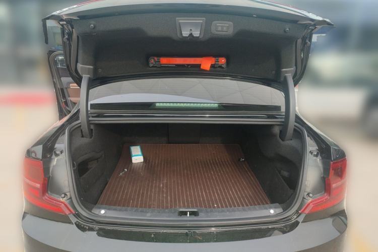 Used Volvo S90 2020 T5 Zhiyi Luxury Edition Trunk