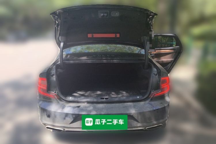 Used Volvo S90 2020 T5 Zhiyuan Luxury Edition Trunk