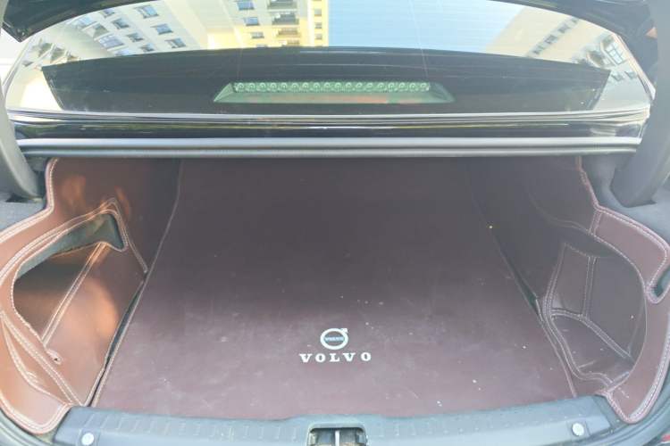 Used Volvo S90 2020 Facelifted T5 Zhiyi Luxury Edition Trunk
