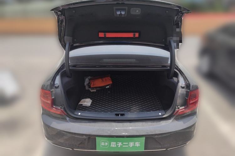 Used Volvo S90 2020 T5 Zhiyi Luxury Edition Trunk