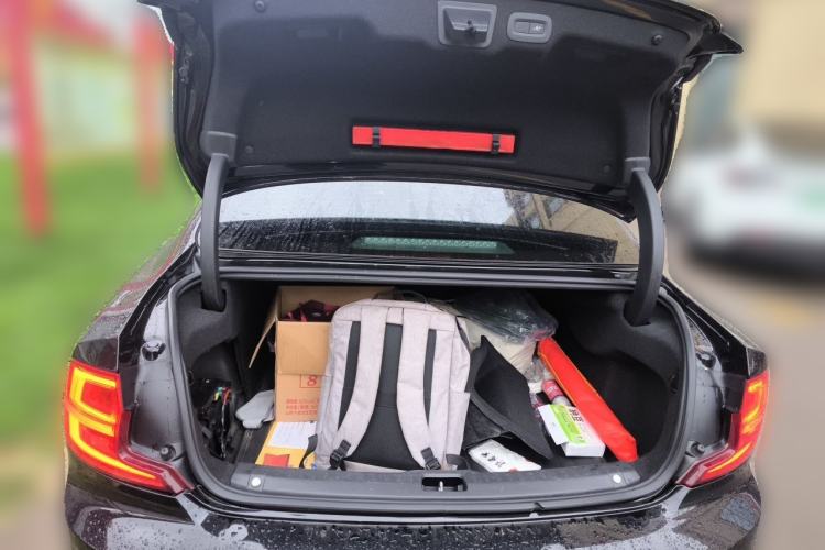 Used Volvo S90 2020 T5 Zhiyi Luxury Edition Trunk