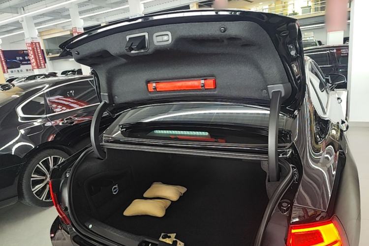 Used Volvo S90 2020 Facelifted T5 Zhiyi Luxury Edition Trunk