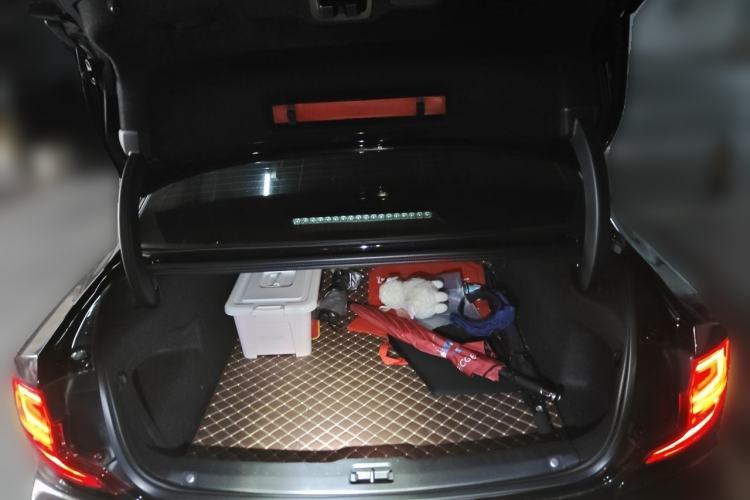 Used Volvo S90 2020 T5 Zhiyi Luxury Edition Trunk