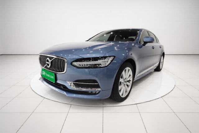 Volvo S90 2020 T5 Zhiyuan Luxury Edition с пробегом