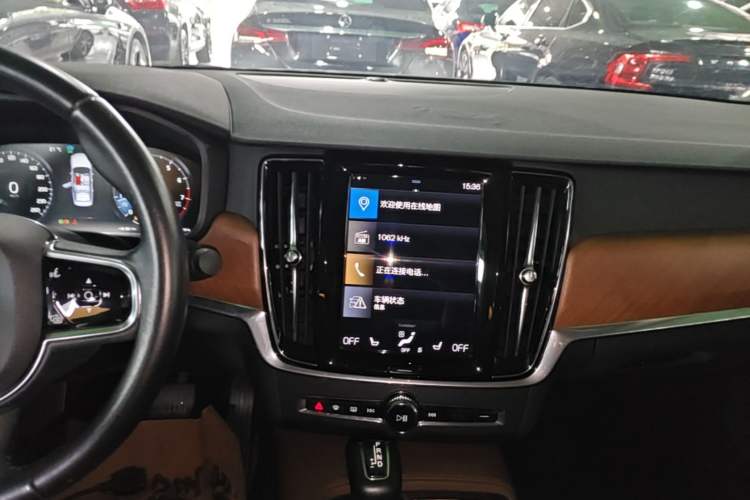 Used Volvo S90 2020 T5 Zhiyi Luxury Edition Audio And AC Panel