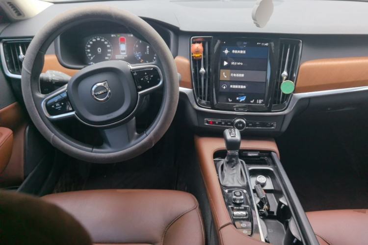 Used Volvo S90 2020 Facelifted T5 Zhiyi Luxury Edition Center Console