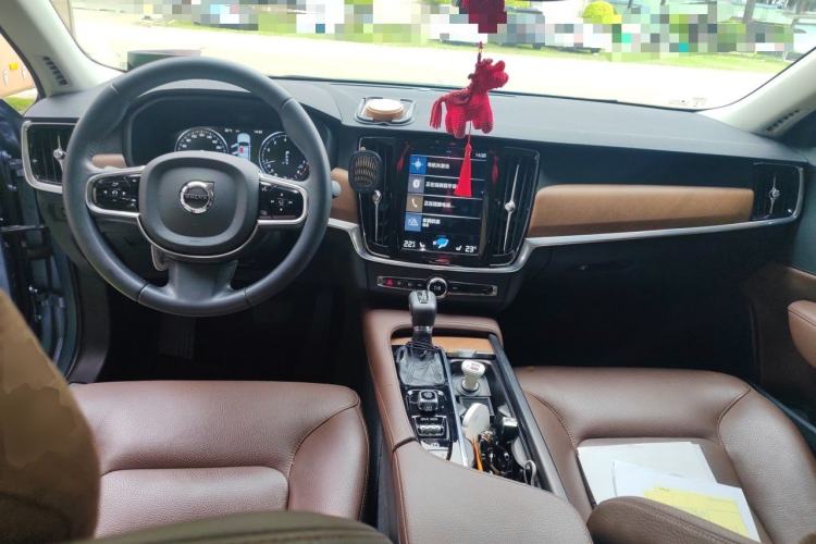 Used Volvo S90 2020 T5 Zhiyi Luxury Edition Center Console