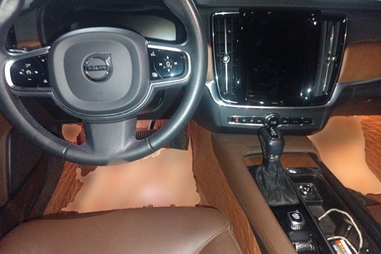 Used Volvo S90 2020 Facelifted T5 Zhiyi Luxury Edition Center Console