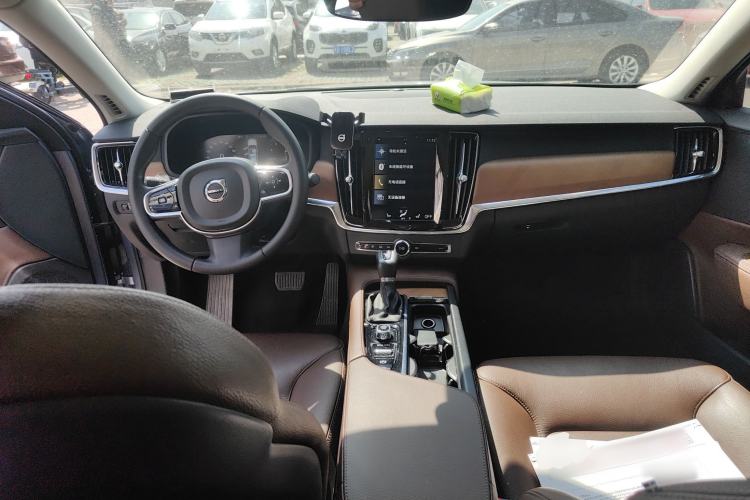 Used Volvo S90 2020 Facelifted T5 Zhiyi Luxury Edition Center Console
