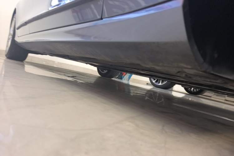 Used Volvo S90 2020 T5 Zhiyi Luxury Edition Chassis Front Right