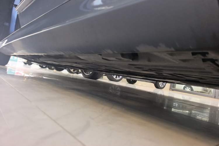 Used Volvo S90 2020 T5 Zhiyi Luxury Edition Chassis Rear Left