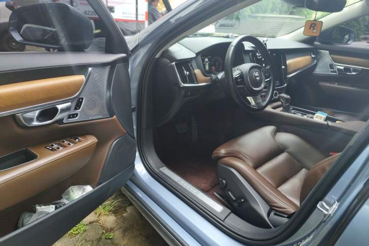 Used Volvo S90 2020 T5 Zhiya Luxury Edition Driver Seat