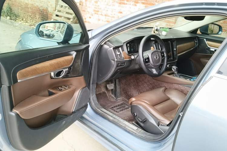 Used Volvo S90 2020 T5 Zhiyuan Luxury Edition Driver Seat