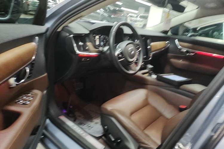 Used Volvo S90 2020 Facelifted T5 Zhiyi Luxury Edition Driver Seat